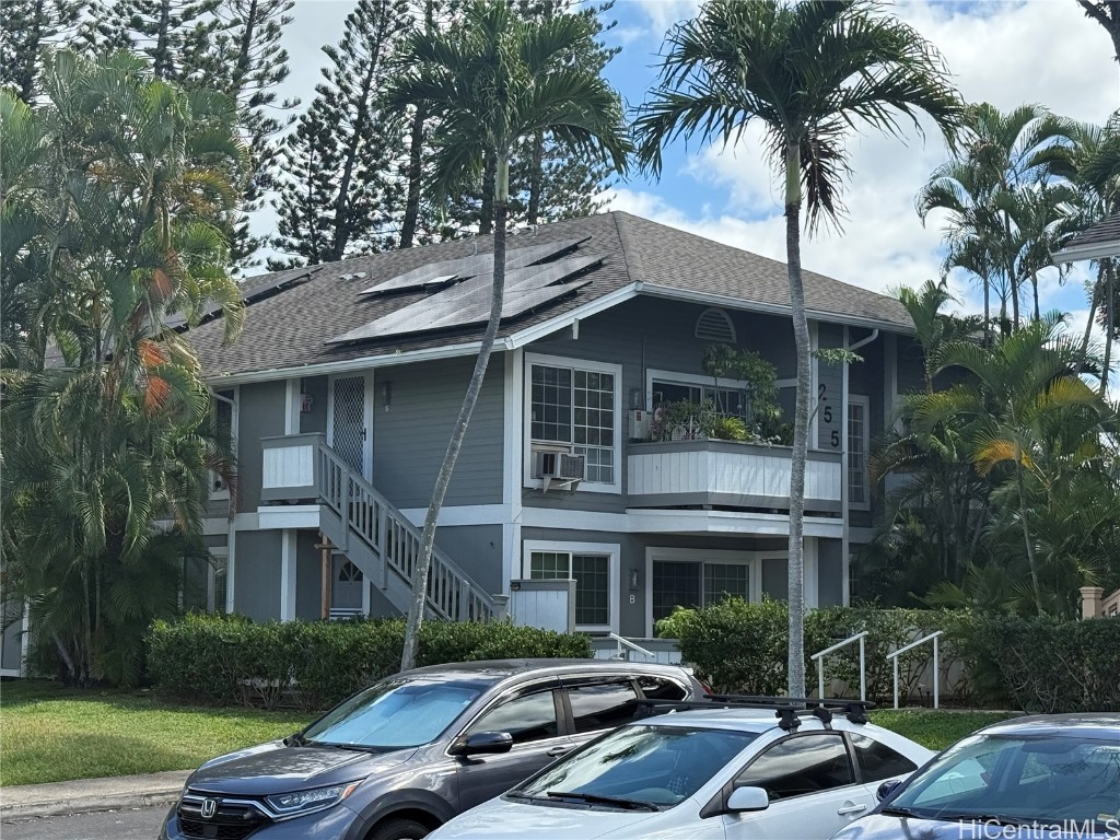 Crosspointe Condominium