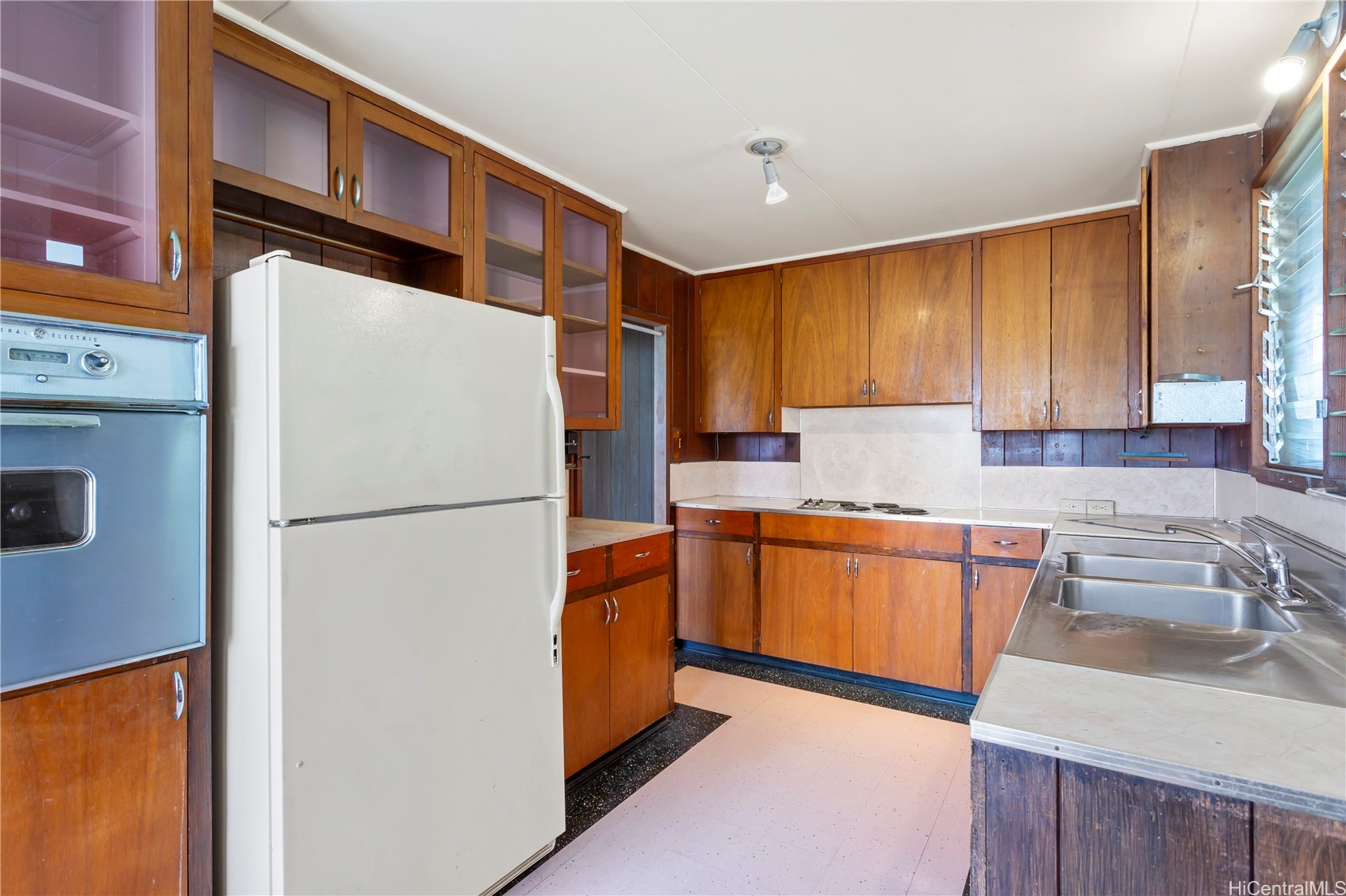 45-127 Waikapoki Road