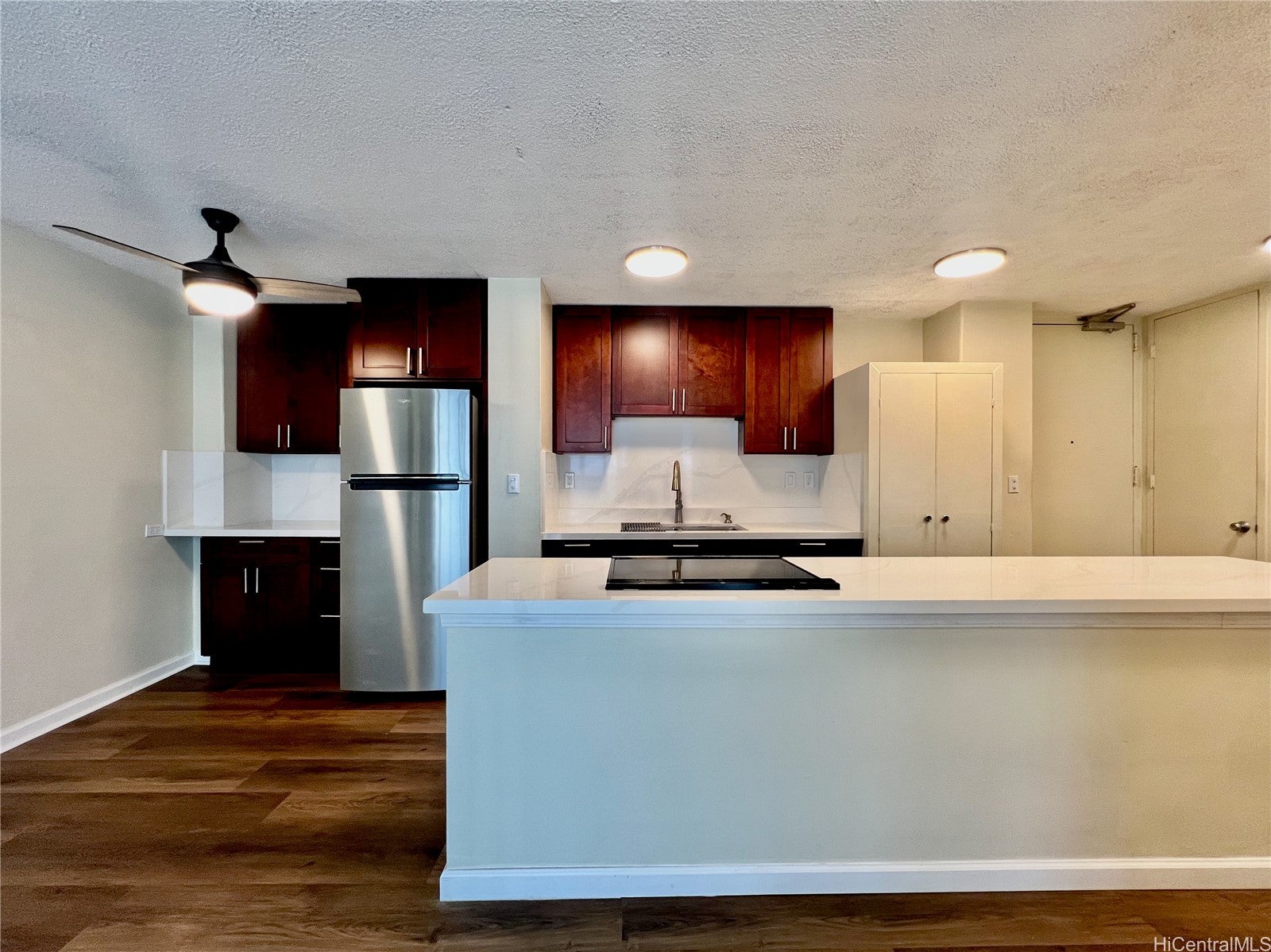 2415 Ala Wai Boulevard 1704