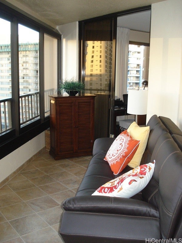 1778 Ala Moana Boulevard 1306