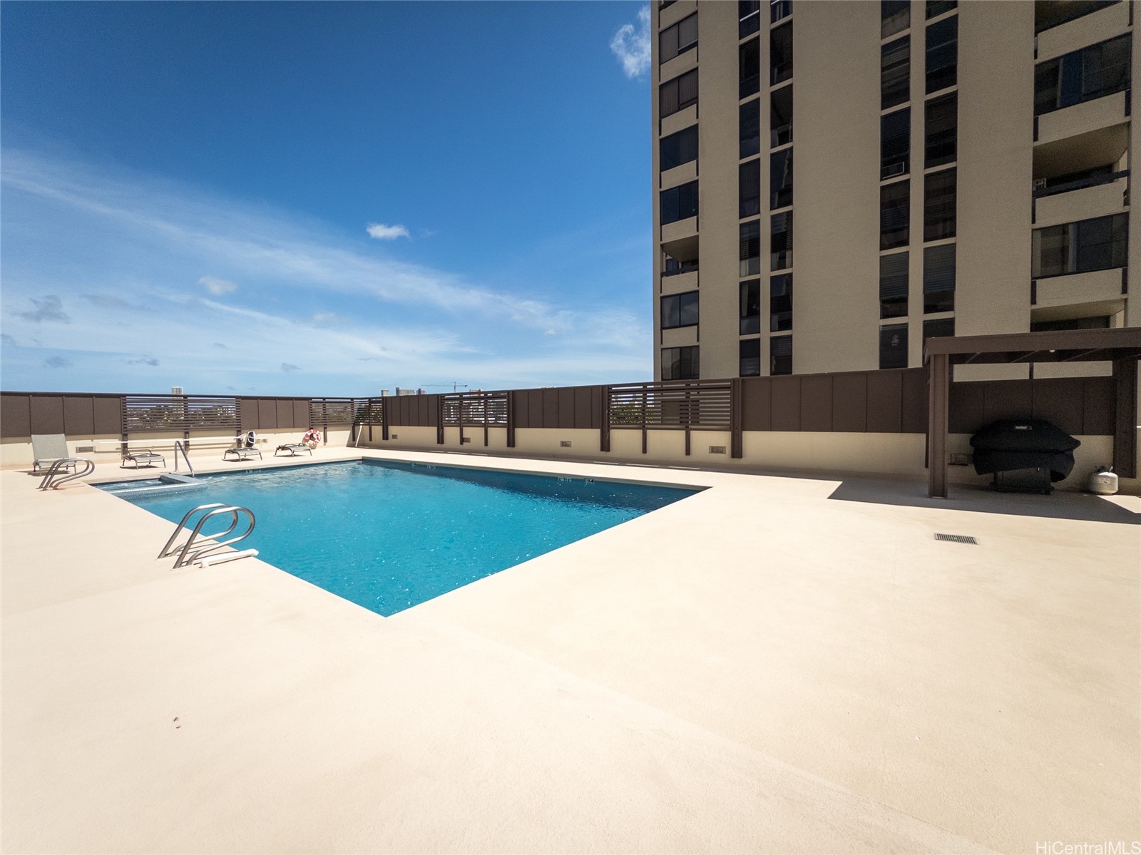 Punahou Chalet Condominium