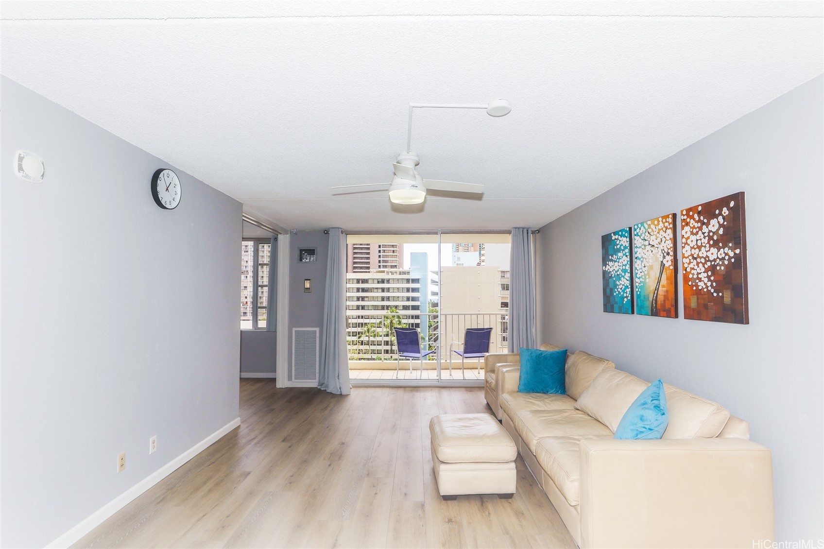 400 Hobron Lane 1109