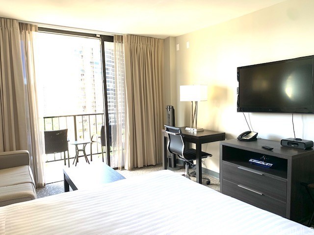 1850 Ala Moana Boulevard 819