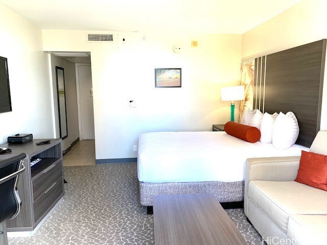 1850 Ala Moana Boulevard 819