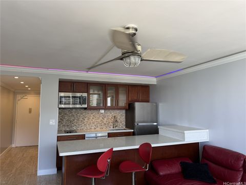 2500 Kalakaua Avenue 1906 Honolulu HI 96815