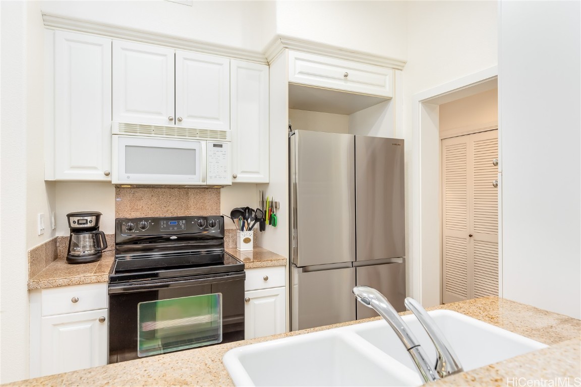 92-1222 Olani Street 76-2