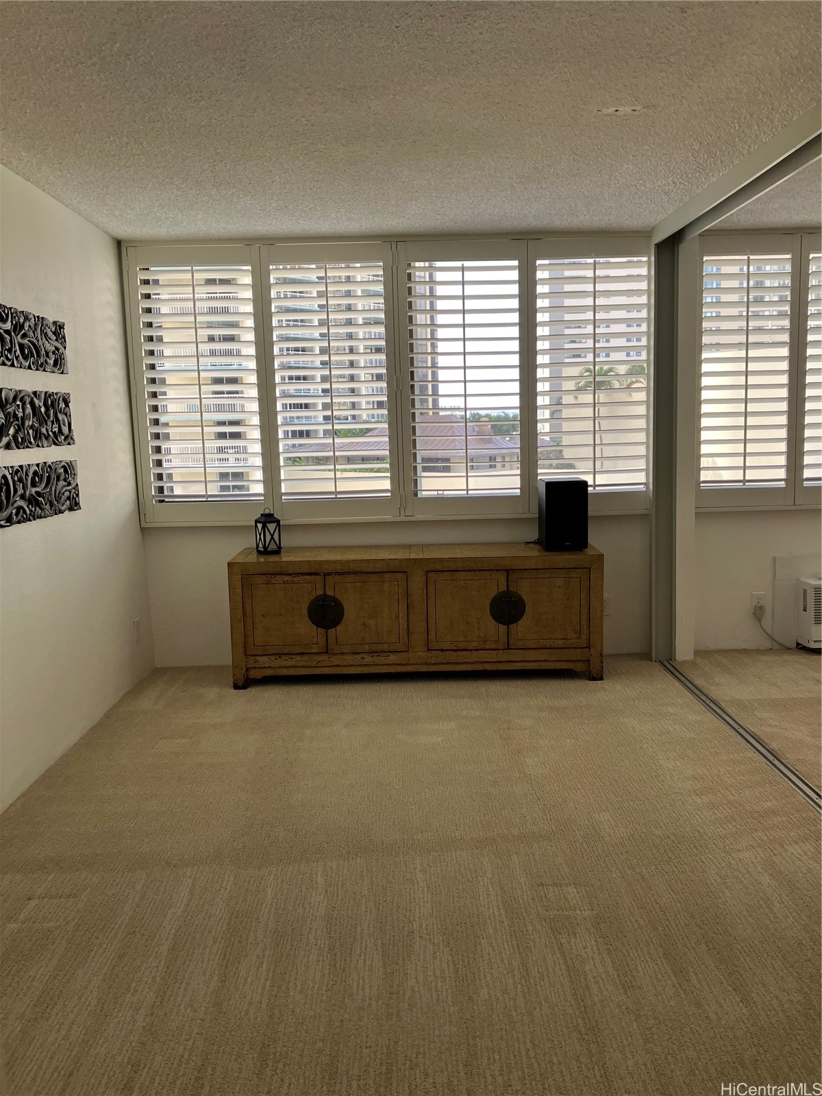 1255 Nuuanu Avenue E810