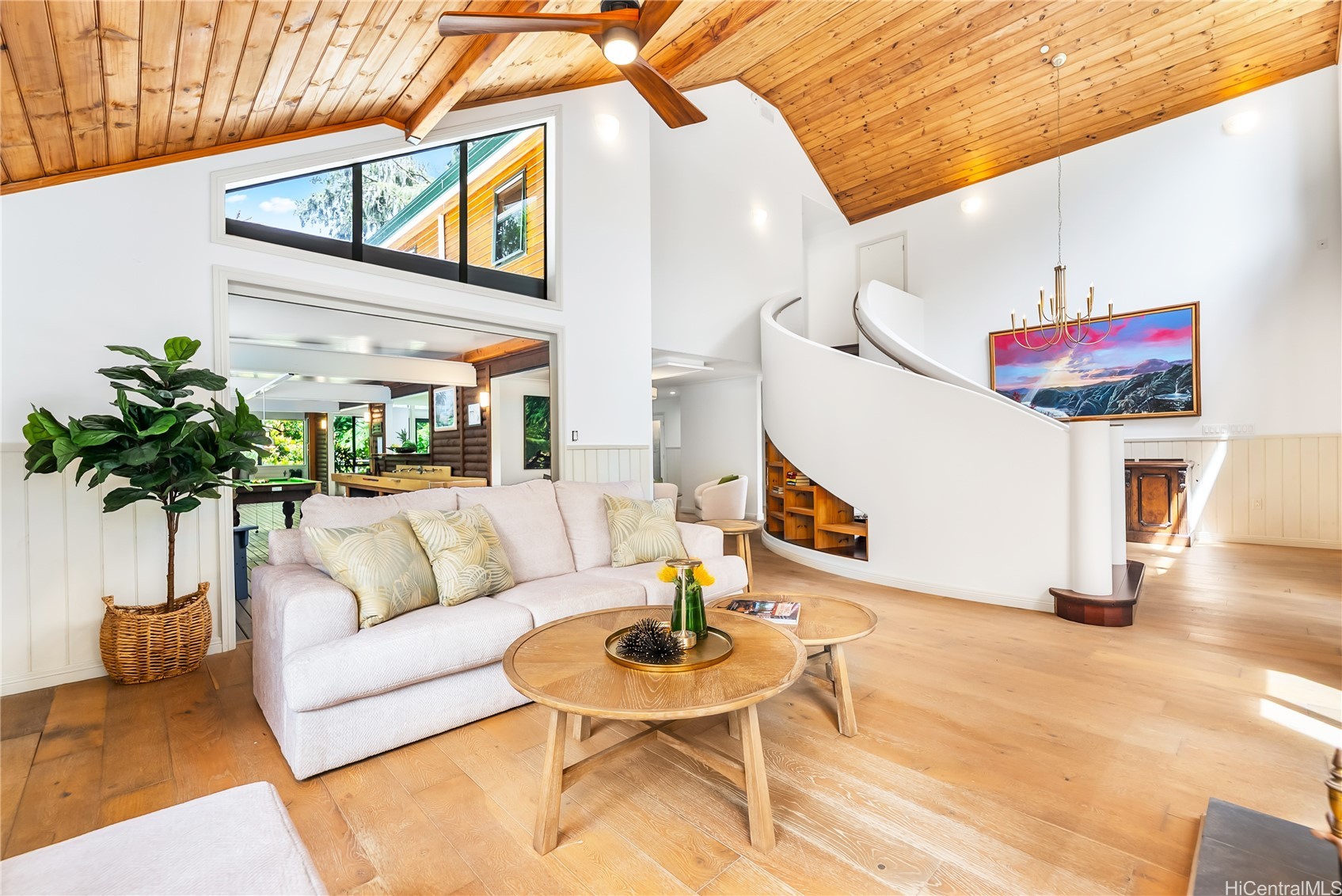 3702 Old Pali Road