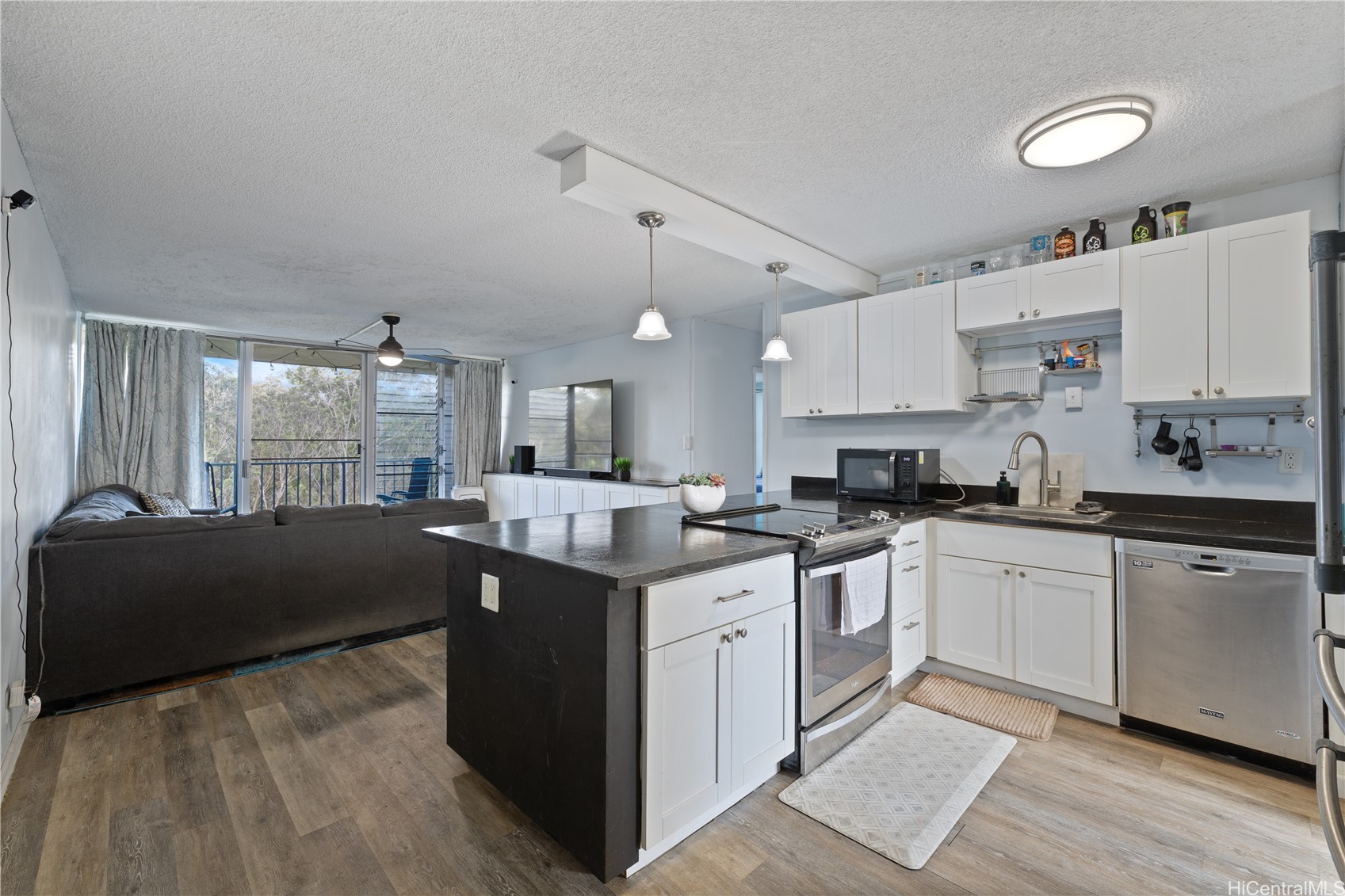 95-257 Waikalani Drive B1103