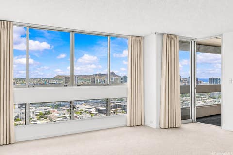 Photo of 1212 Punahou Street #3606, Honolulu, HI 96826 (MLS # 202614586)