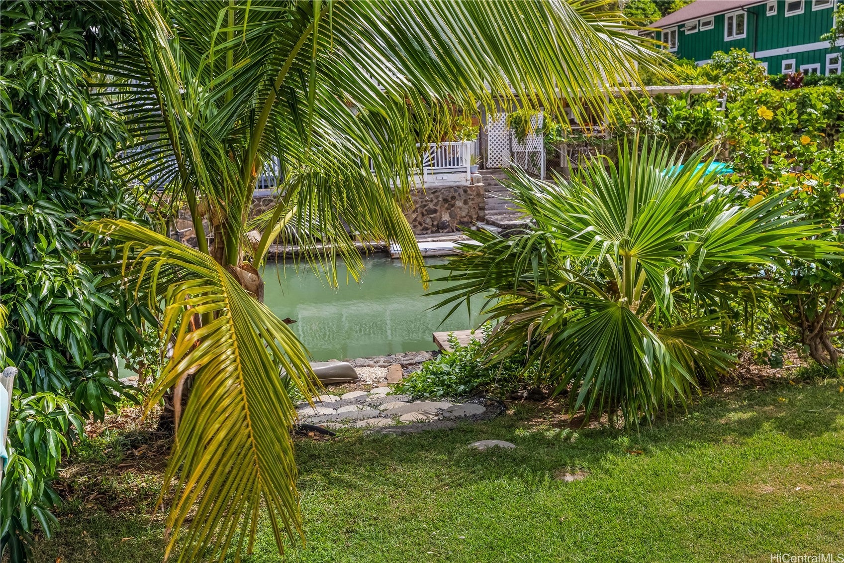 329 Awini Place