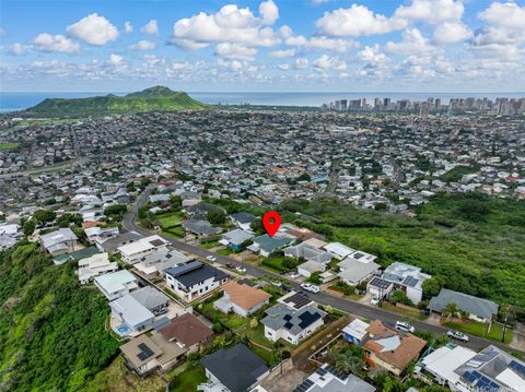Photo of 1646 Paula Drive, Honolulu, HI 96816 (MLS # 202607507)