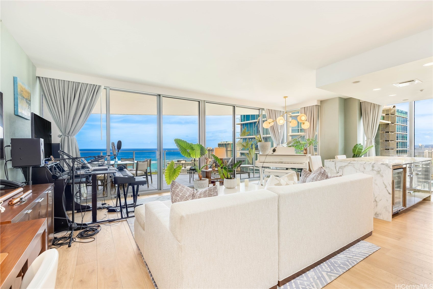 2139 Kuhio Avenue D3501