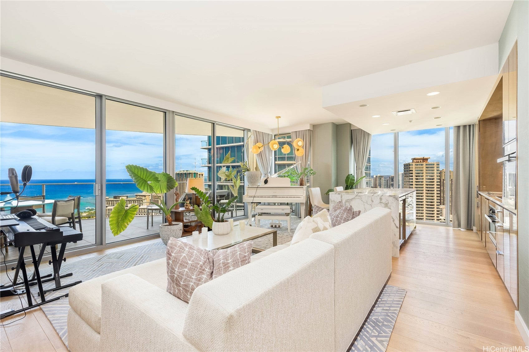 2139 Kuhio Avenue D3501