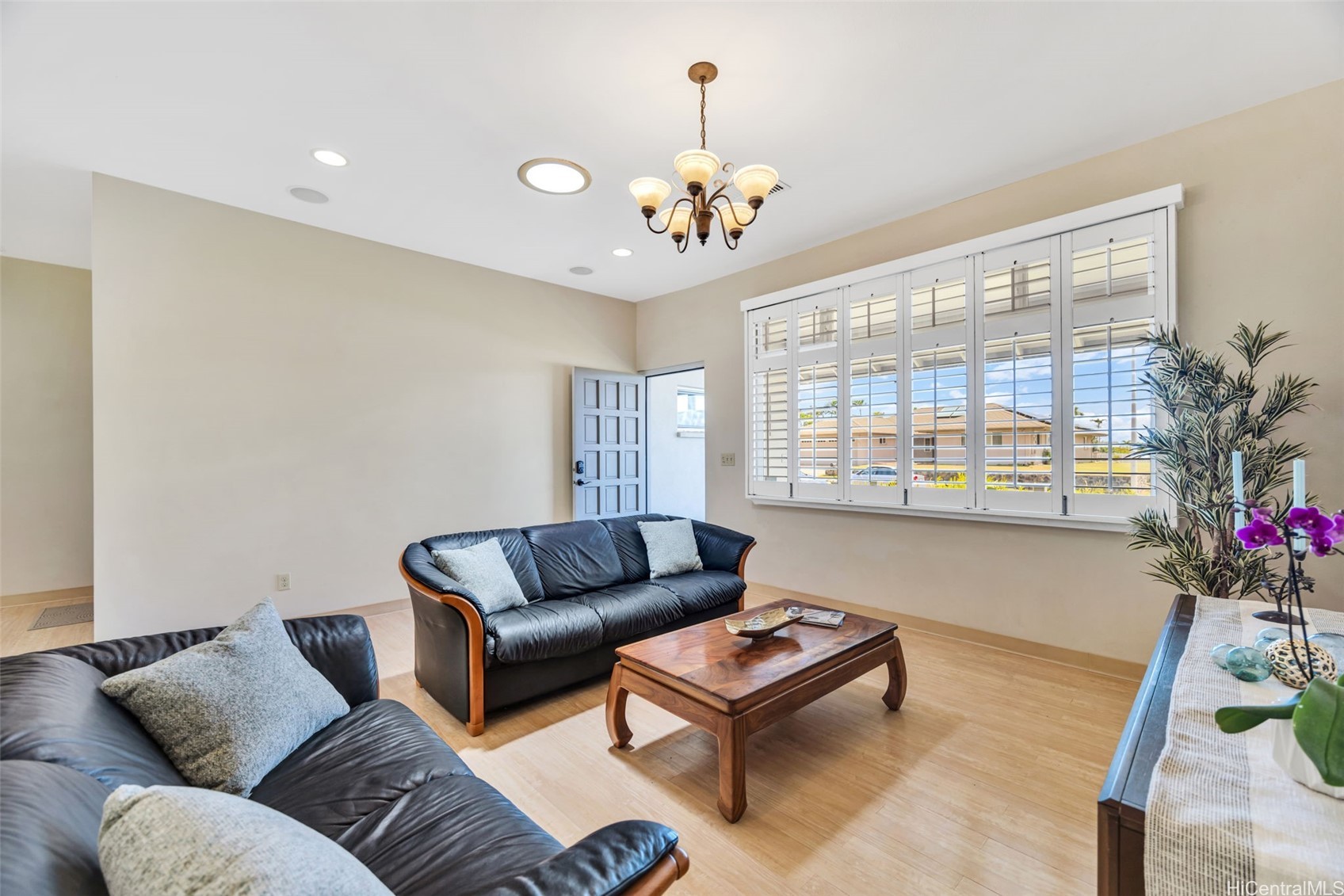 61 Huluhulu Place