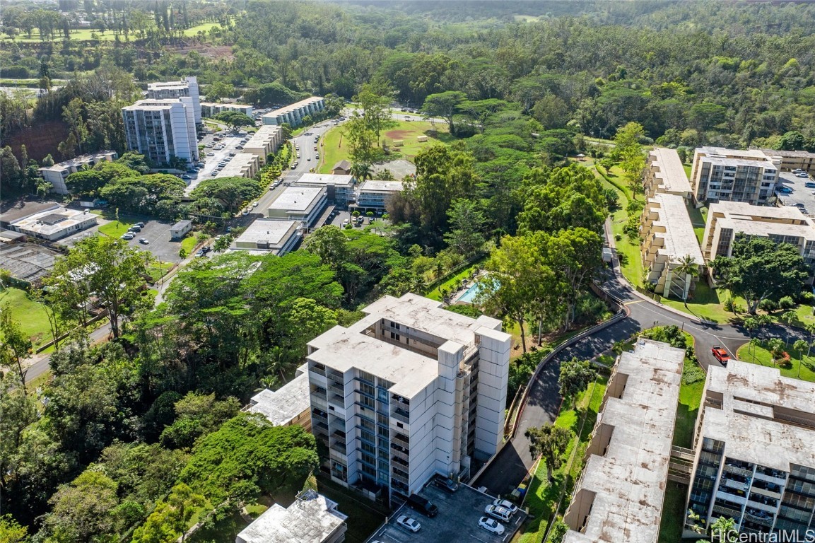 Northbrook-melemanu Condominium