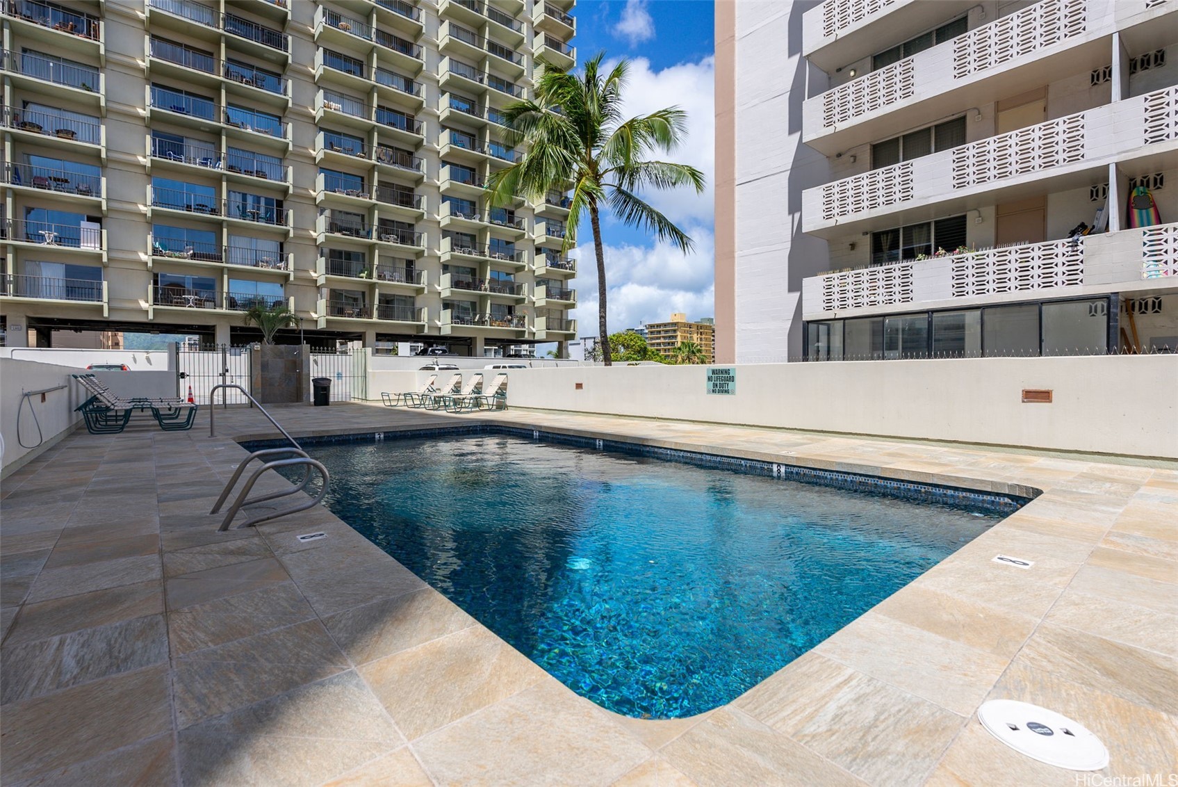 Waikiki Park Hgts Condominium