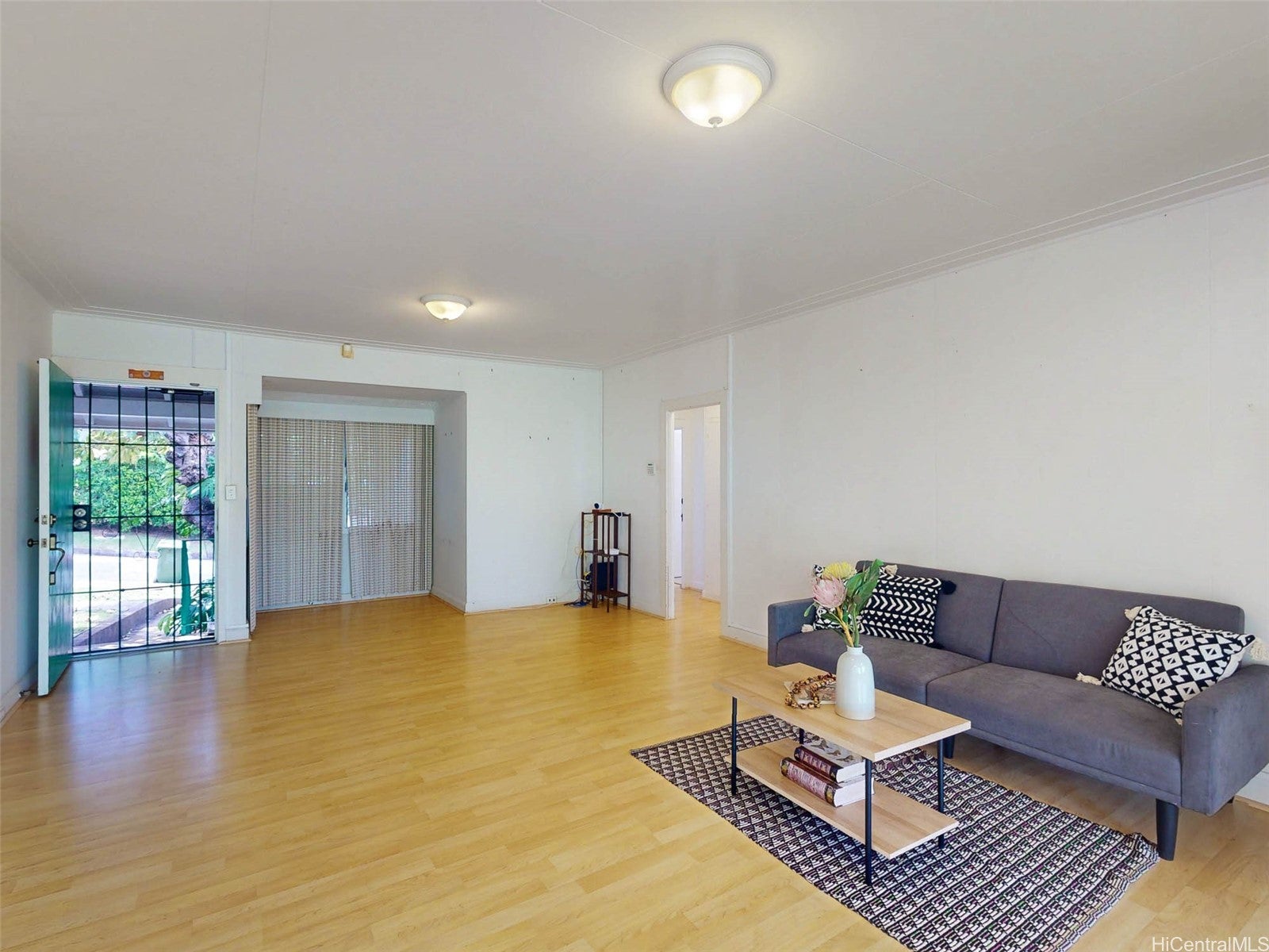 2035 Kakela Drive