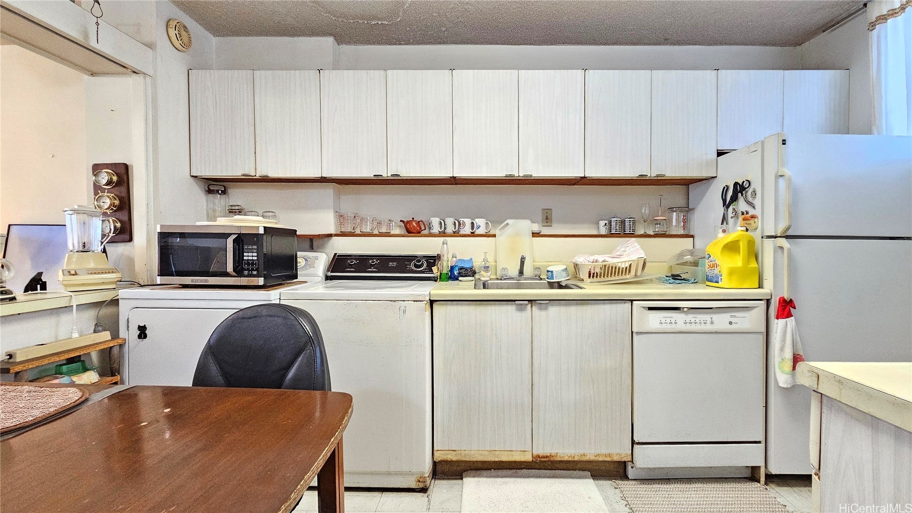 780 Amana Street 1604