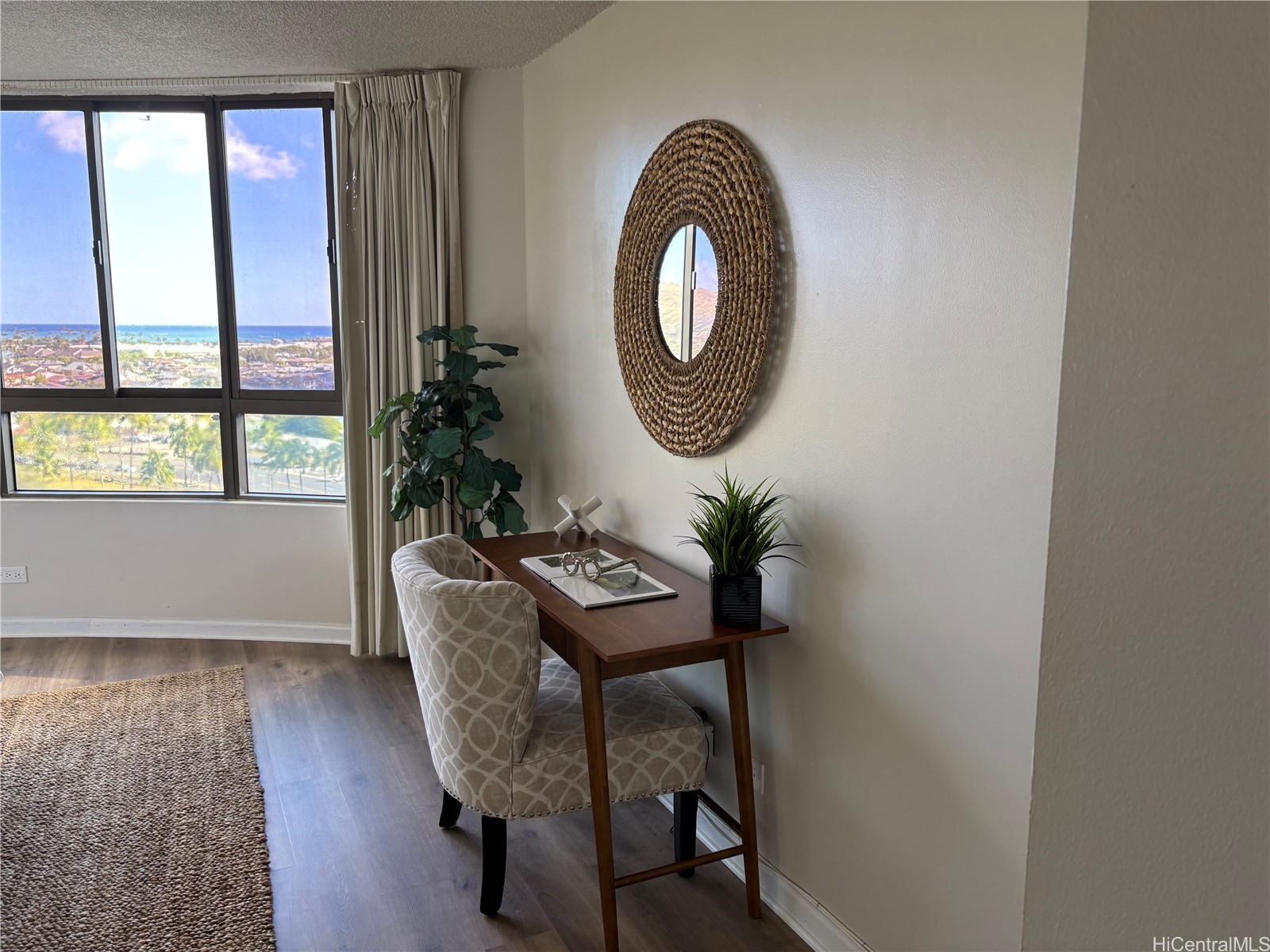 6770 Hawaii Kai Drive 906
