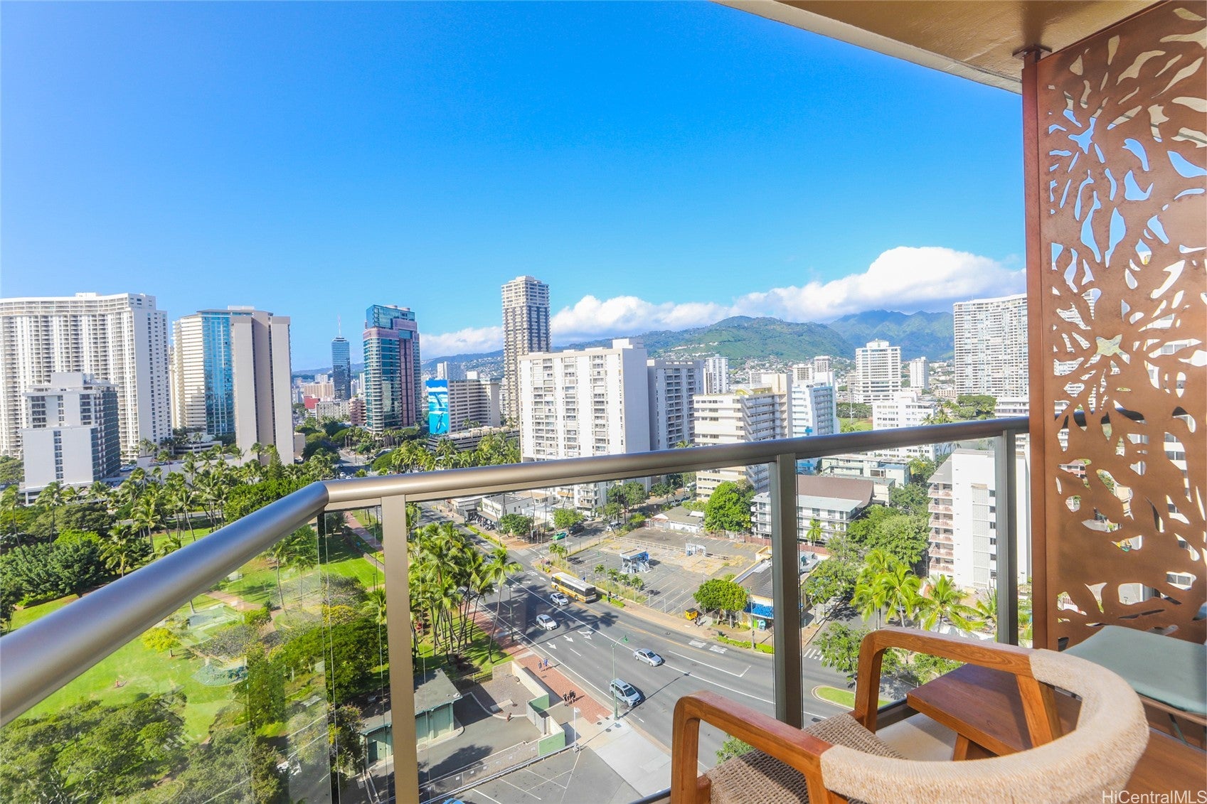 2045 Kalakaua Avenue 1404