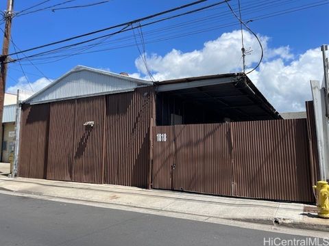 1818 Kahai Street Honolulu HI 96819
