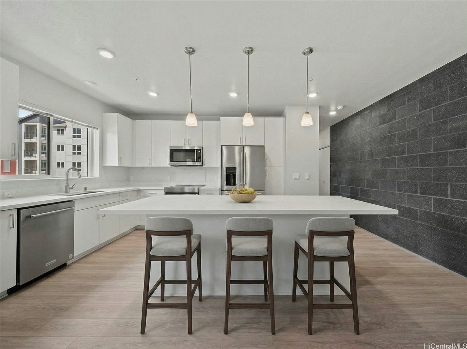 91-3641 Iwikuamoo Street 6301