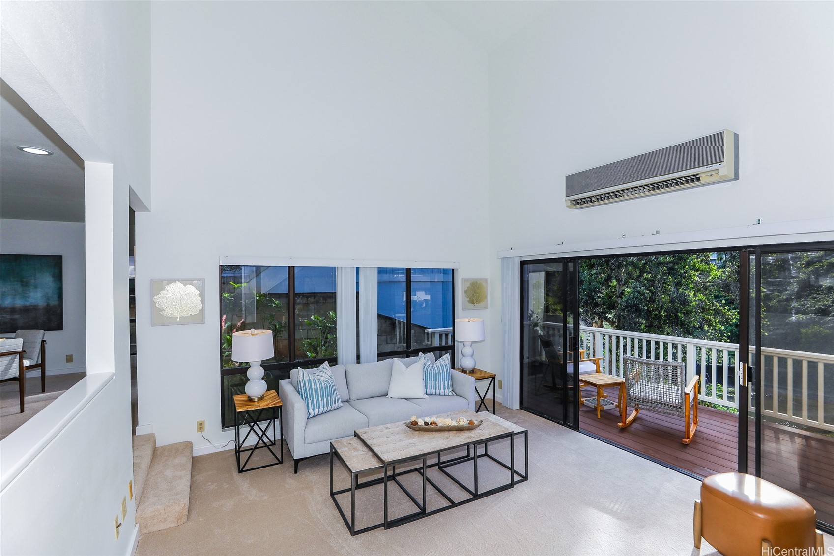 99-827 Holoai Street