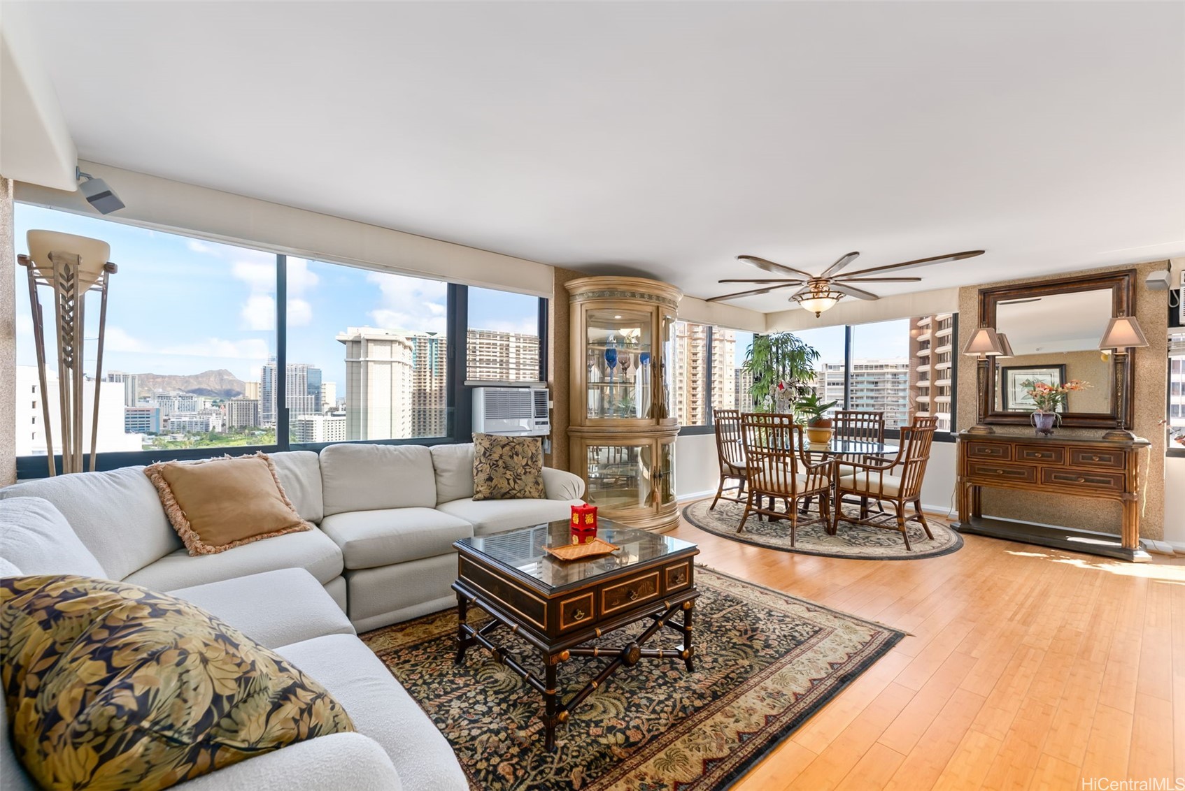 343 Hobron Lane 2603