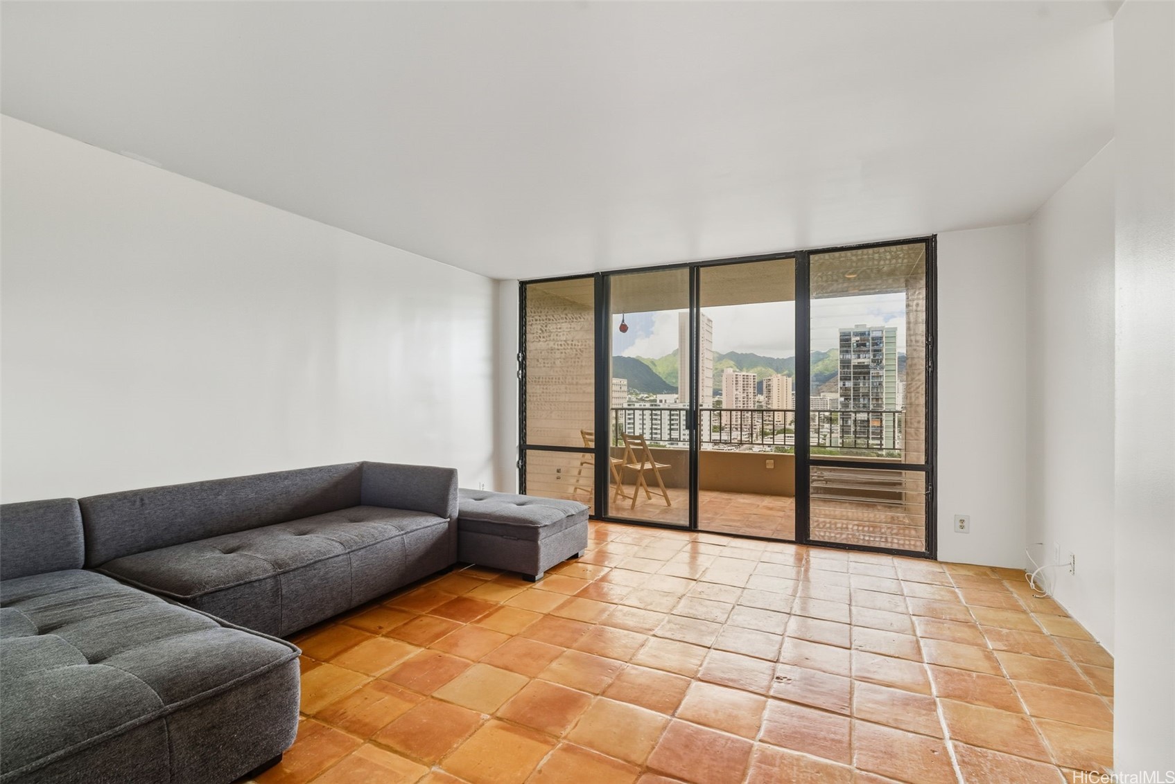 2121 Ala Wai Boulevard 1205