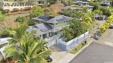 Photo of 1386 Nanialii Street, Kailua, HI 96734 (MLS # 202525463)