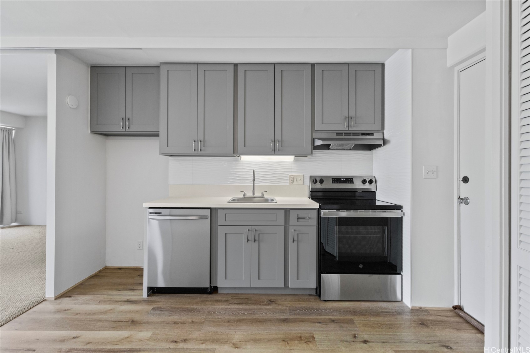 1655 Makaloa Street 2115