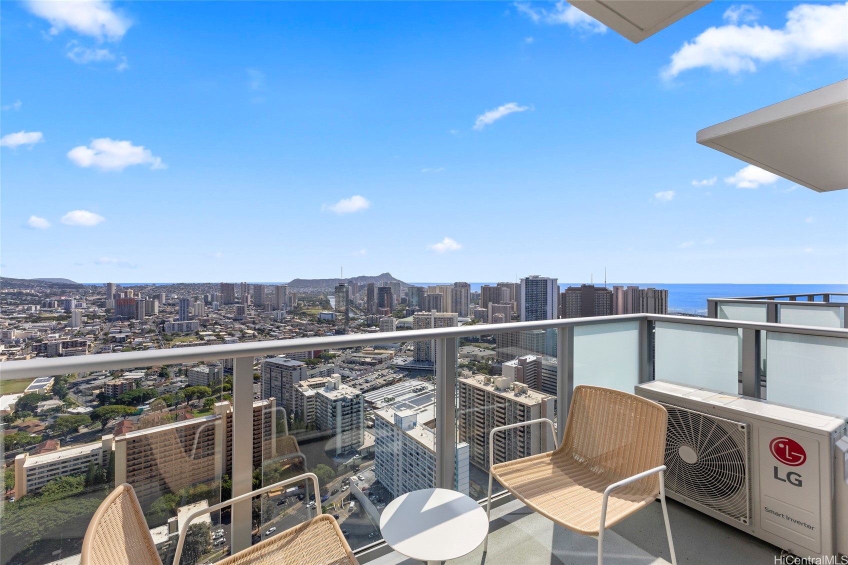 1500 Rycroft Street 4405R