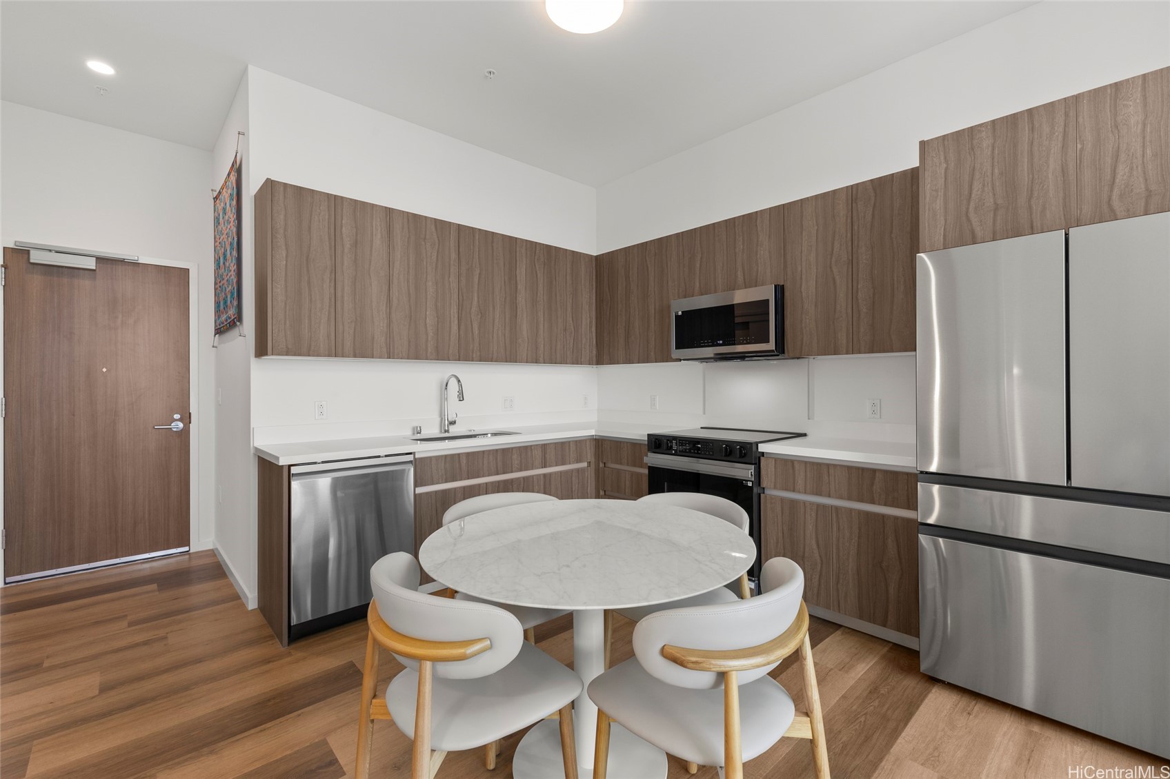 1500 Rycroft Street 4405R