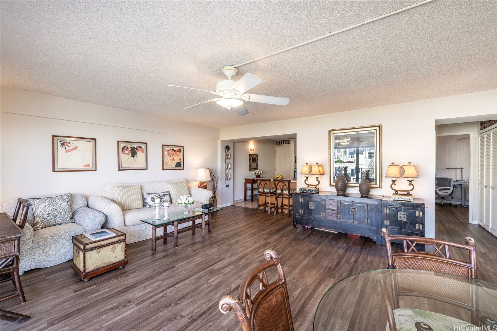 1645 Ala Wai Boulevard 906