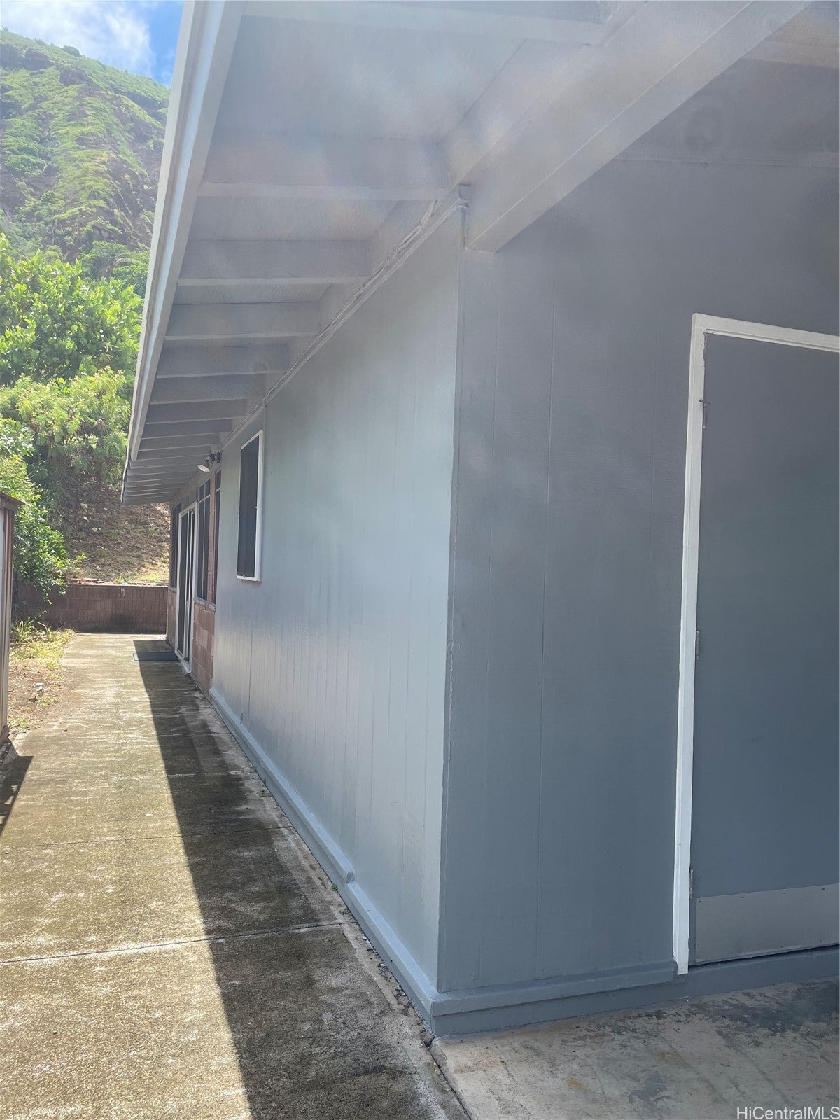 805 Ahukini Street