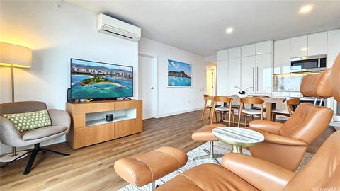 987 Queen Street 4015 Honolulu HI 96814