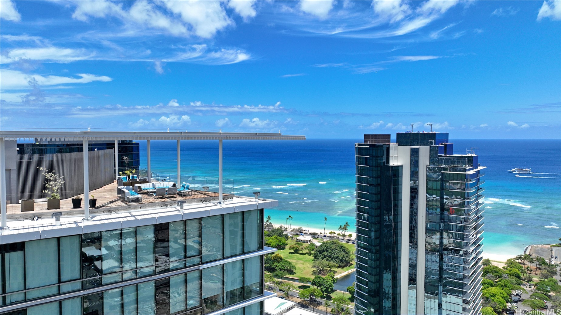 Ae'o Condominium