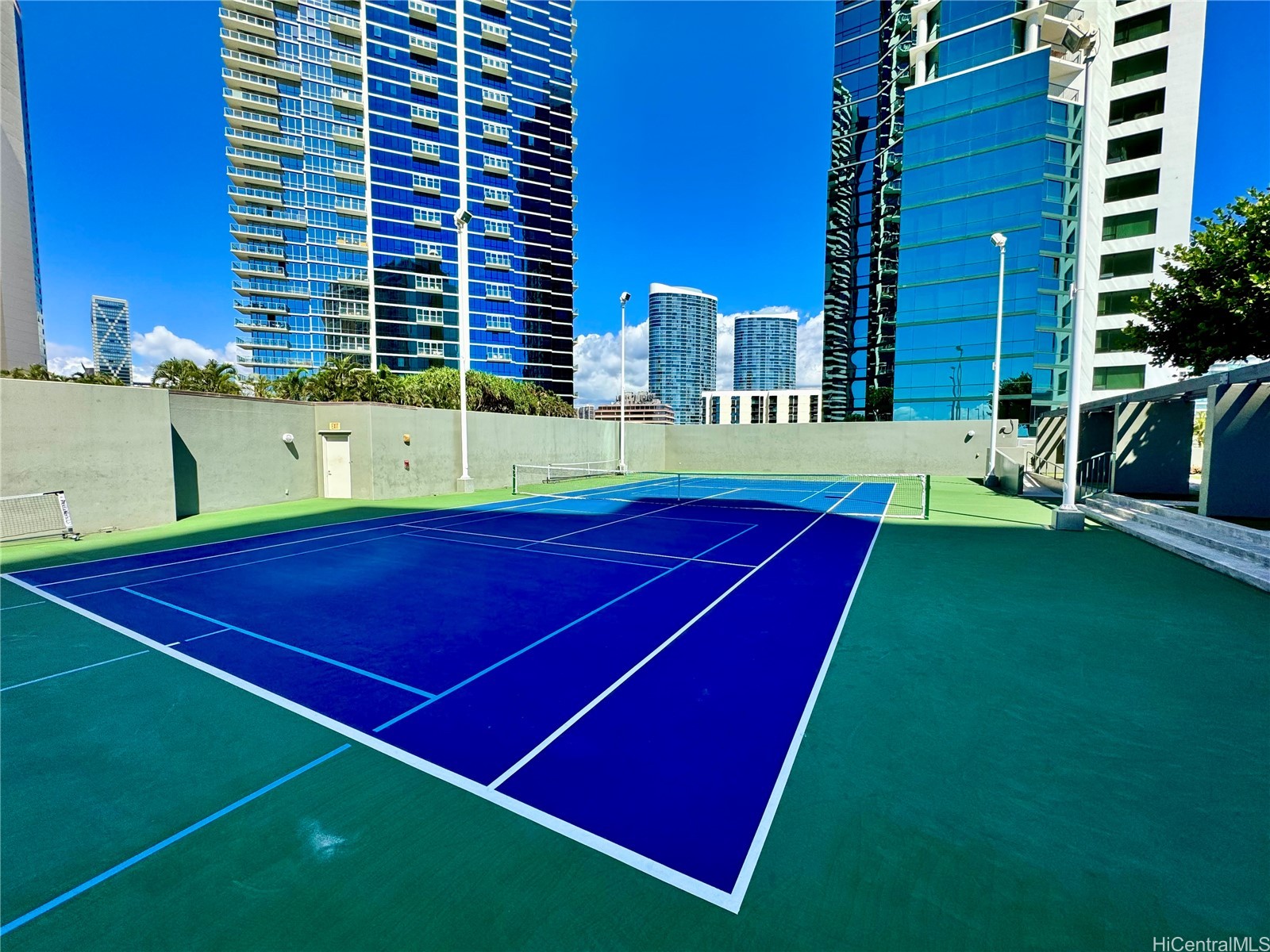 Hawaiki Tower Condominium