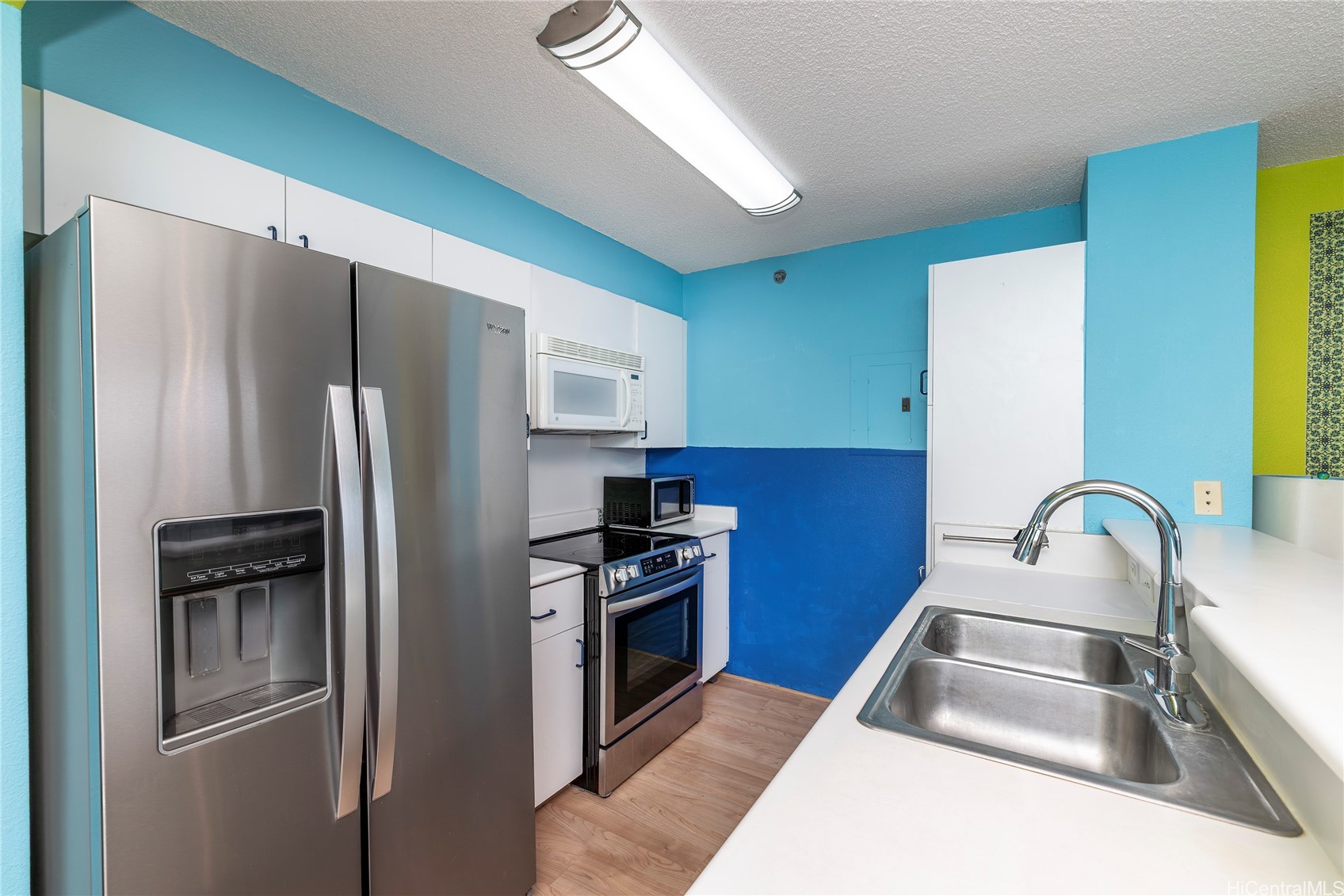 1448 Young Street 1511