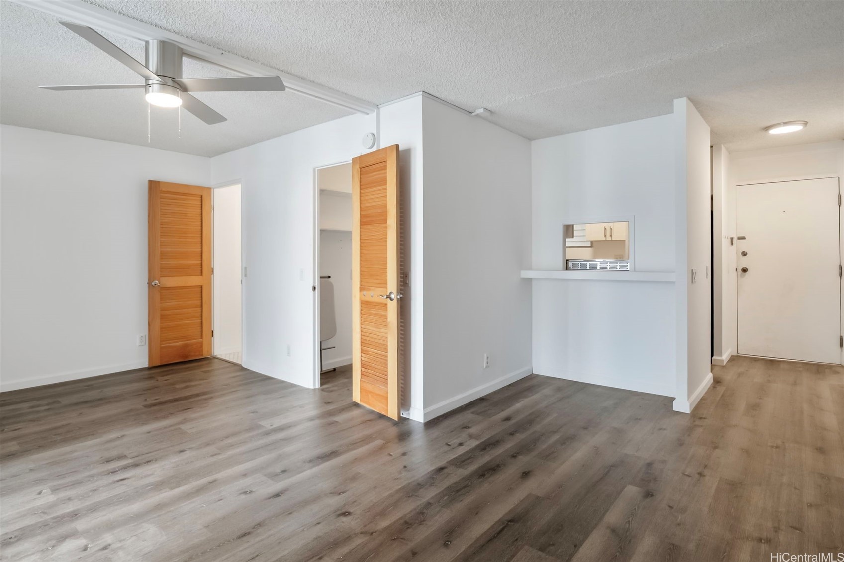 1215 Alexander Street 204