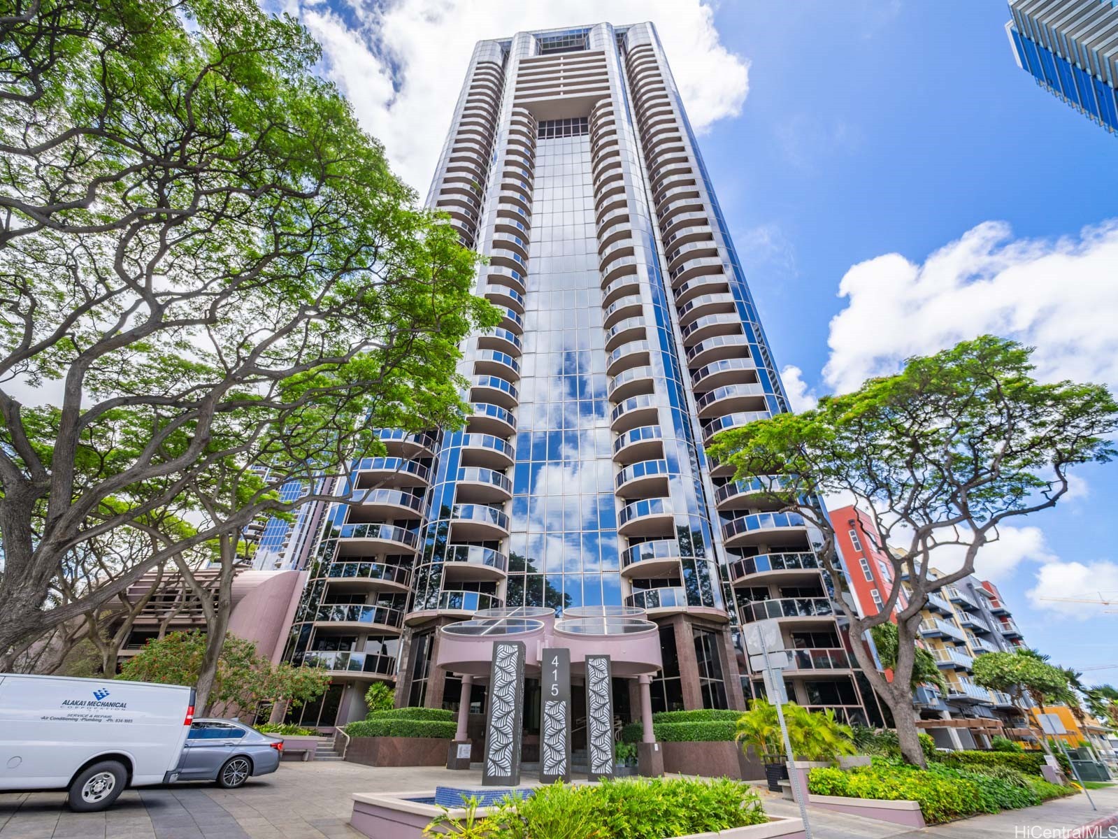 One Waterfront Tower Condominium