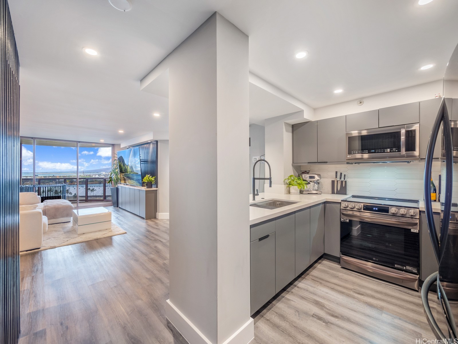 415 South Street 1602