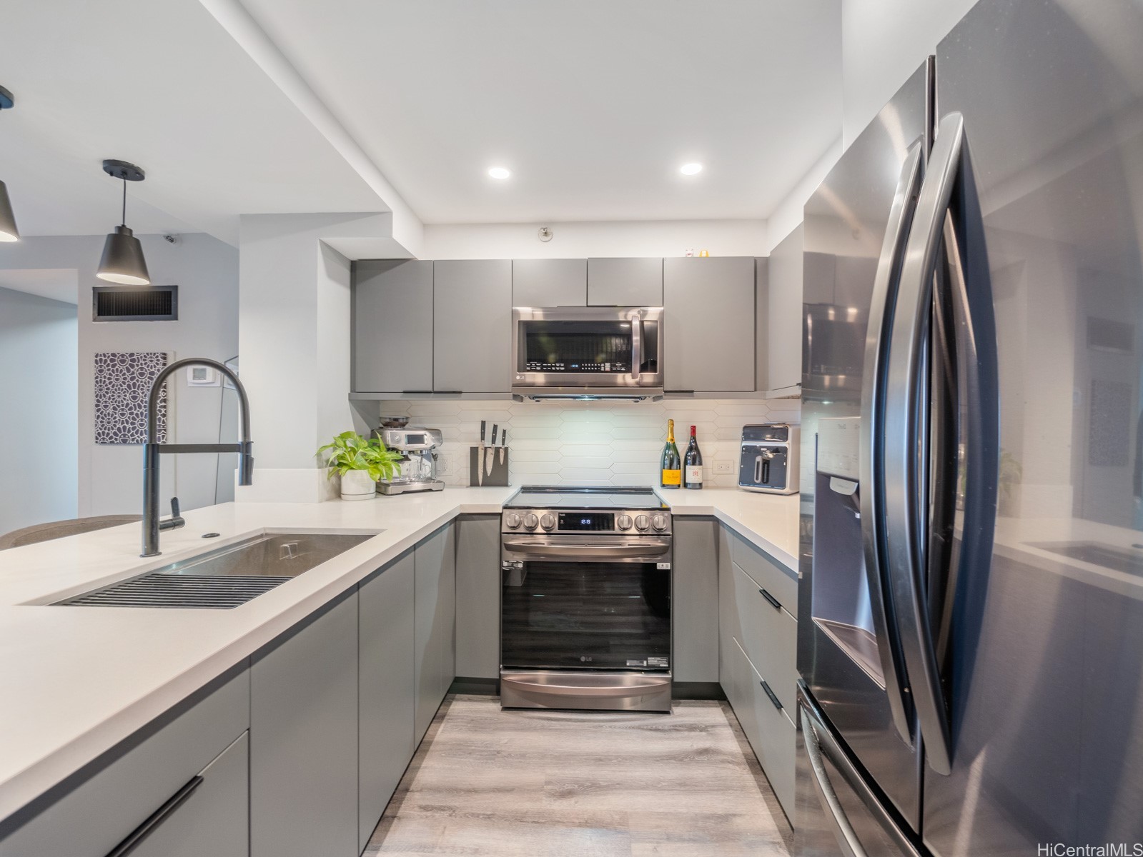 415 South Street 1602