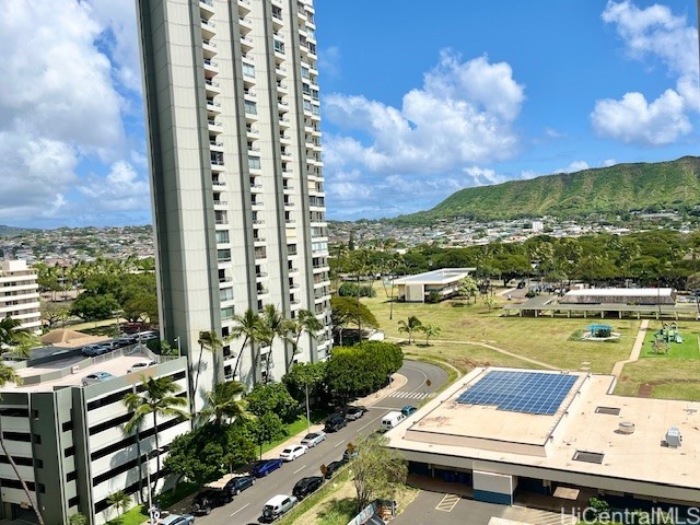 Waikiki Sunset Condominium