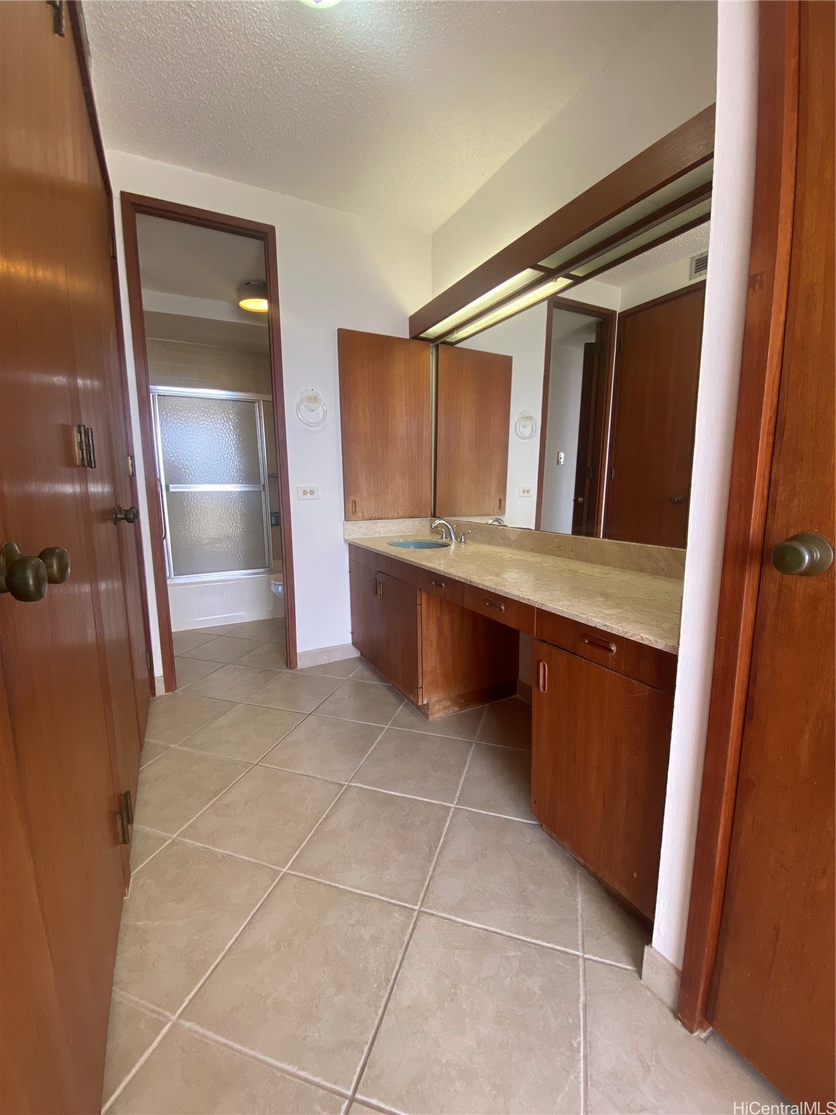 4340 Pahoa Avenue 19B