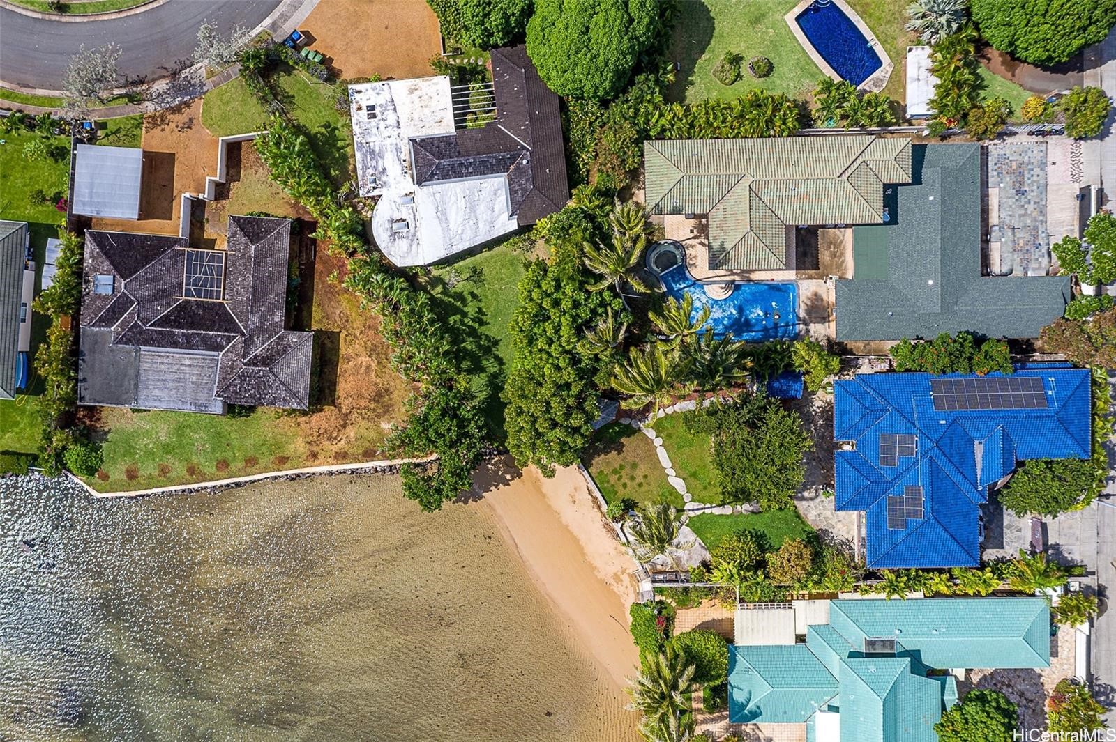 5783 Kalanianaole Highway