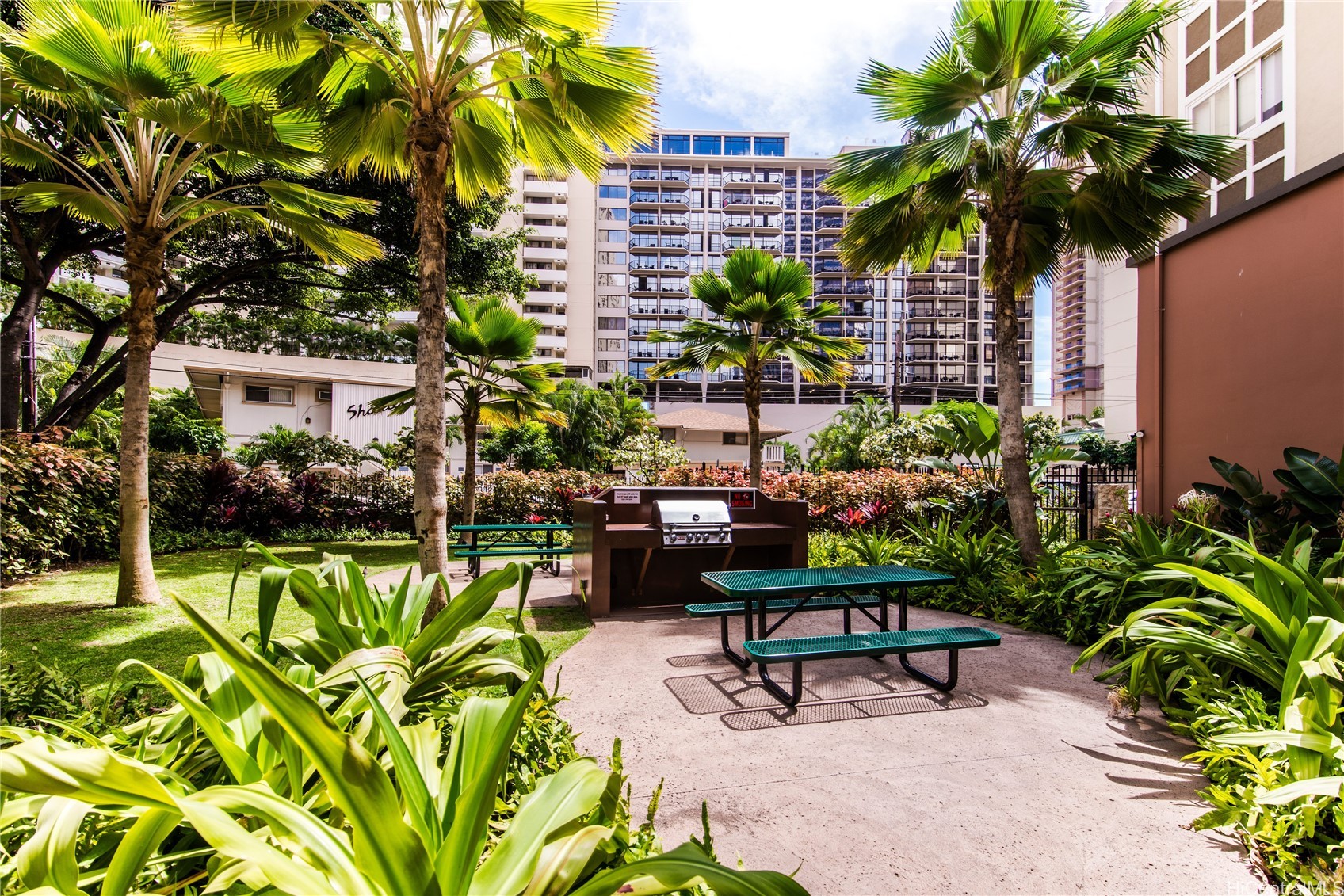 Cove Waikiki Residential Lease