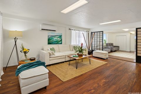Photo of 45-632 Kulukeoe Place, Kaneohe, HI 96744 (MLS # 202610258)