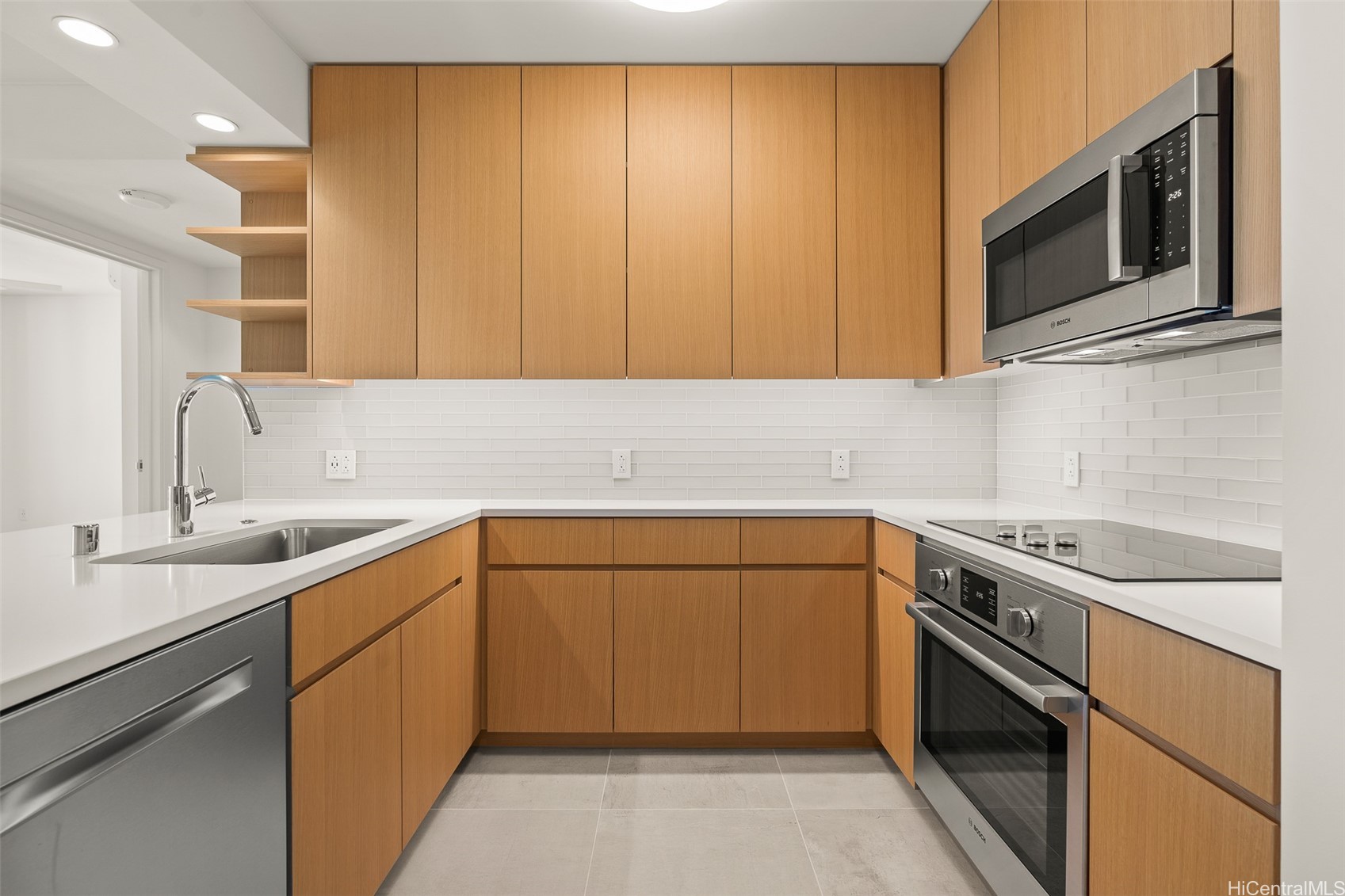 1388 Kapiolani Boulevard 2204